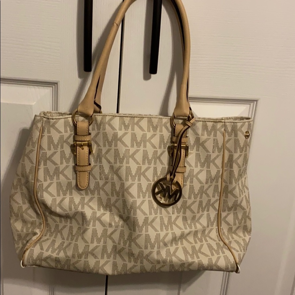 Michael Kors bag